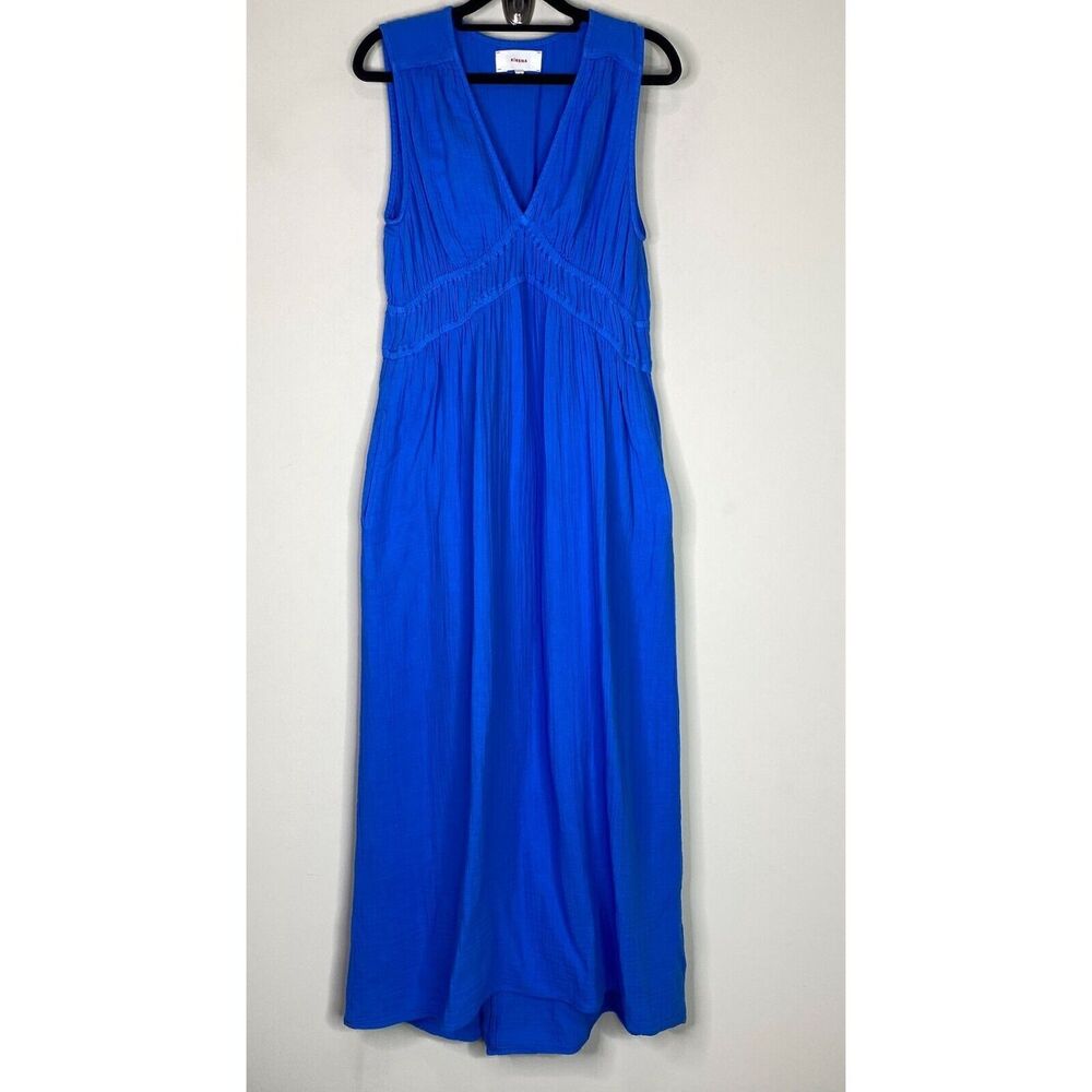 XiRENA Electric Blue Sleeveless V-Neck Midi Dress